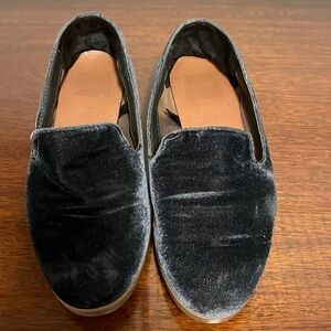 Dolce Vita Women's Size 7 Navy Blue Lucy Velvet Loafers